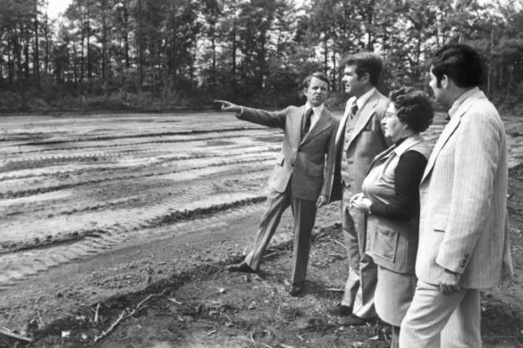 Archive photo of Dr. M.G. “Pat” Robertson and staff viewing site of future Regent University.