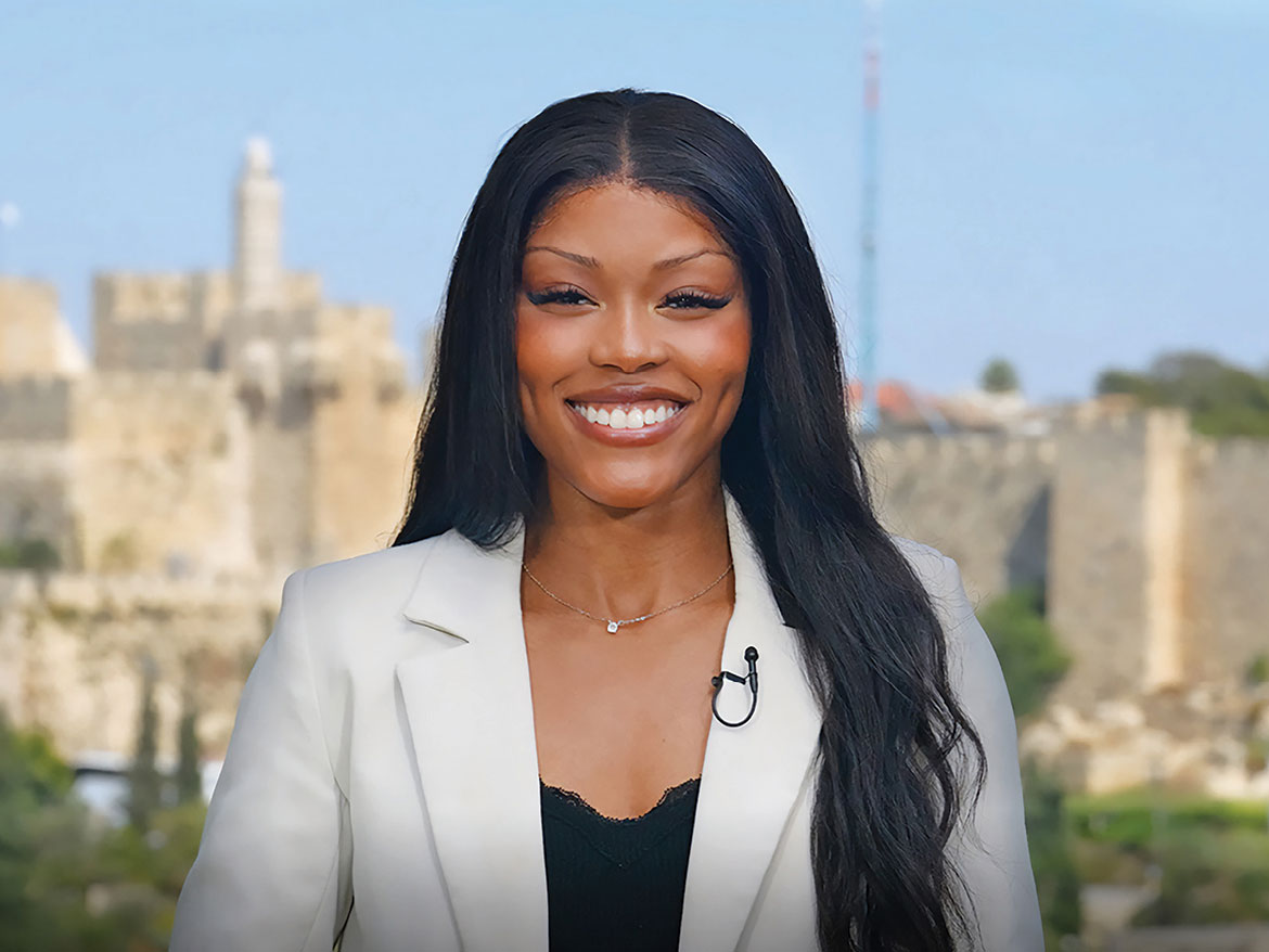 Photo of Emily Jones